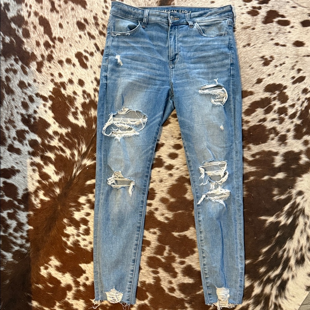 American Eagle Outfitters Distressed Skinny Jeans - Light Blue